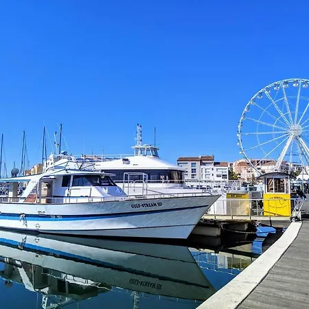 Cap Piscine/parking/terrasse - 200m De La Agde