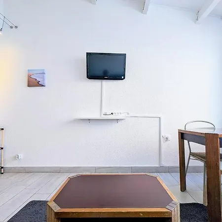 Apartmán Cap Piscine/parking/terrasse - 200m De La *
